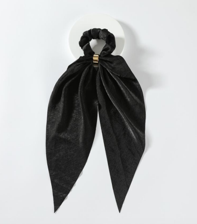 
                
                    Load image into Gallery viewer, Black Gold Loop Scrunchie Scarf
                
            